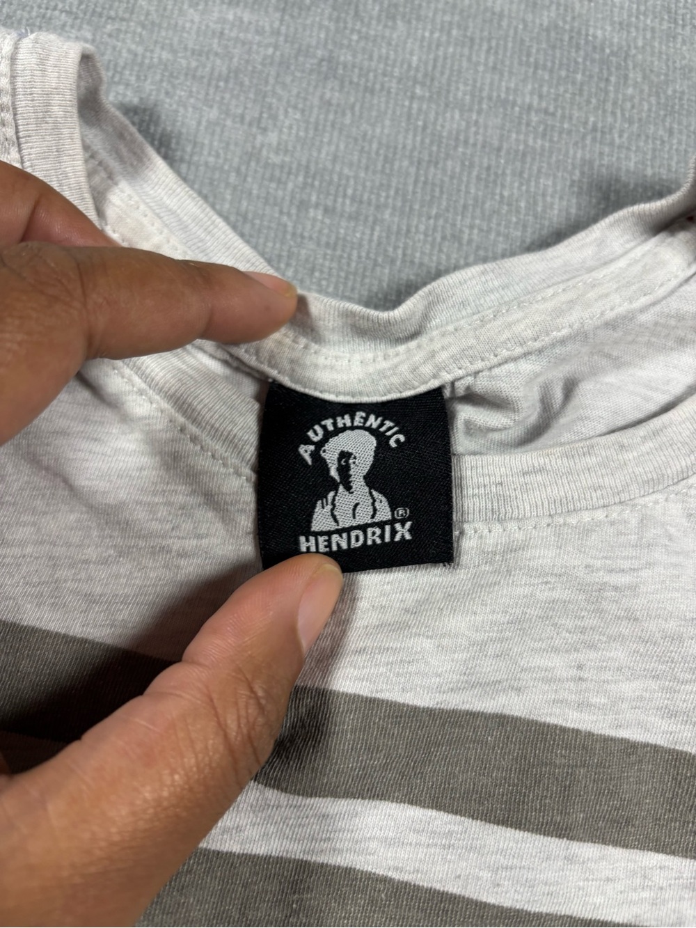Jimmi Hendrix Graphic T-Shirt - Light Gray with Black Print - Picture 3 of 7